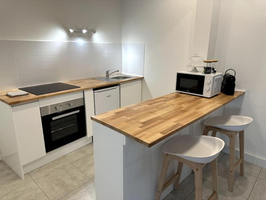 Le Nid Douillet Apartment Nimes Ngoại thất bức ảnh